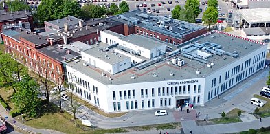 Kroplówka dla szpitala. Dostał od powiatu 1,5 mln zł na pokrycie straty-17211