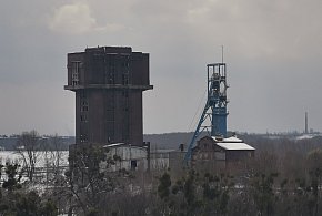 Pięcioletnie urlopy i nawet 170 tys. zł odprawy. Zmiany dla dużej grupy-17489