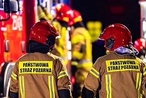 KROTOSZYN. Zatrucie czadem. Kobieta z dwiema córkami trafiła do szpitala-18285