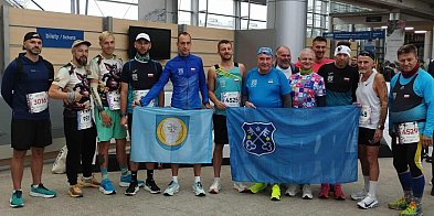 Lokalni biegacze wystartowali w maratonach-17990