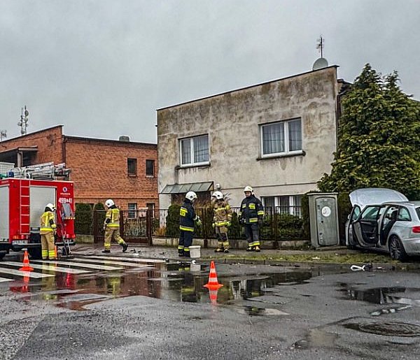 Wypadek na Parcelkach. Nagle rozgległ się huk-17981