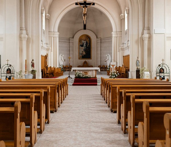 Miliony na Kościół w 2026 roku. Państwo co roku dokłada do duchownych-18544