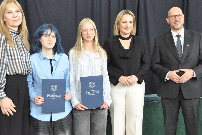 Stypendia za wyniki w nauce i wybitne osiągnięcie