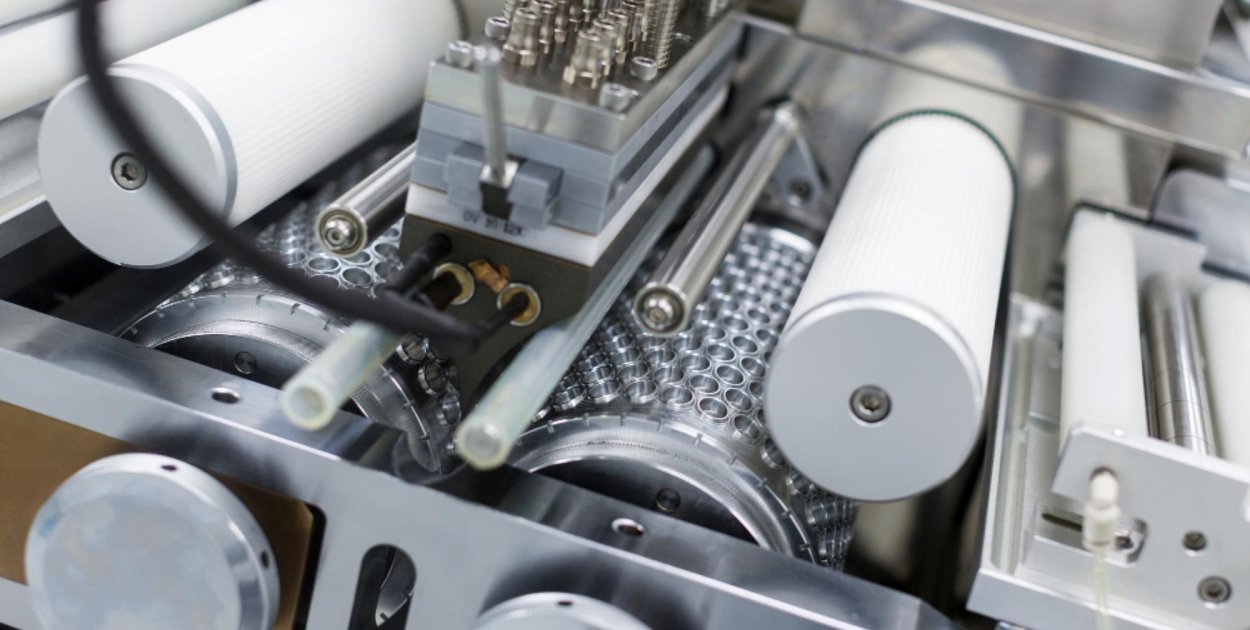 Jak wybrać odpowiednią maszynę do pakowania?