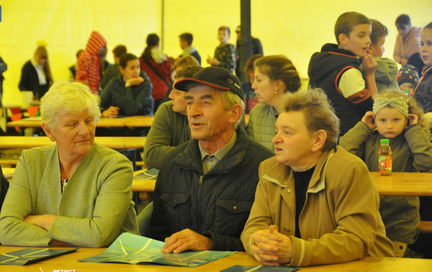 Mieszkańcy wzięli udział w festynie z okazji inauguracji elektrowni wiatrowej